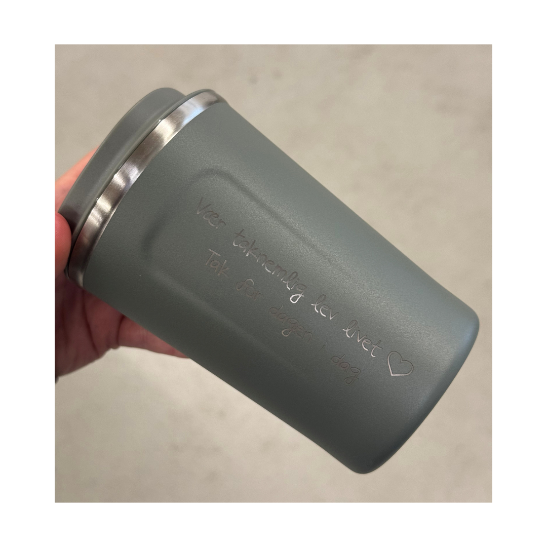 CUP2GO 500 ml tropical green - termokop med navn - gravering - AYA&IDA