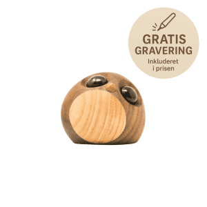 FableWood - Pick-me-up's - Freddy -traefigur med magnet - gave med gravering