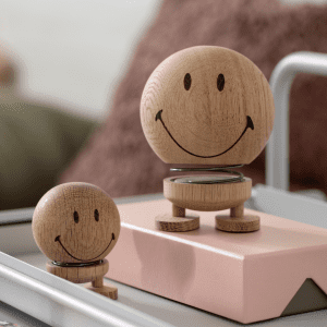 Hoptimist Smiley medium oak - figurer (1)