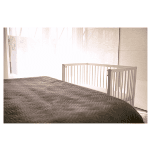 Maxi barneseng hvid - bedside crib - tissi (2)