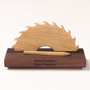 Maya Soele møbelsnedker - svendegaver - traefigurer - gaveide