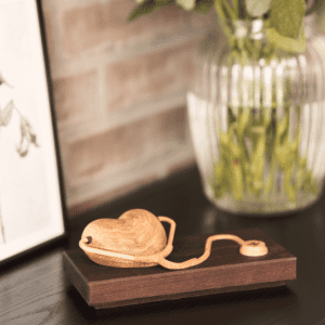 Maya Soele sygeplejerske - dimmissionsgaver - traefigurer - gaveide