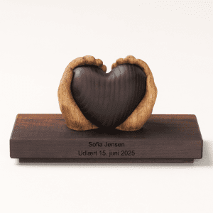 Maya Soele - Paedagogisk Assistent - svendegaver - personlig gave med gravering