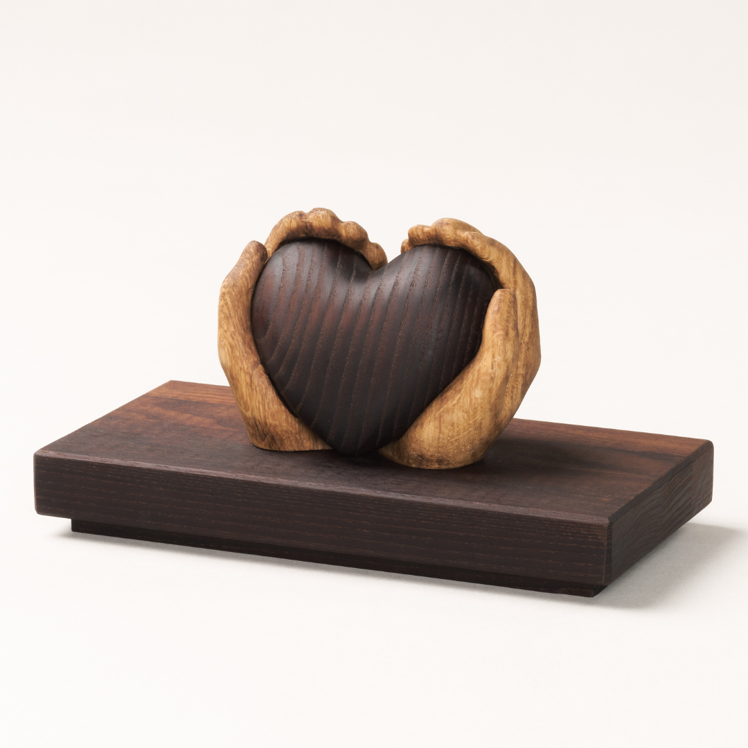 Maya Soele - Social- og Sundhedshjaelper - svendegaver - personlig gave med gravering