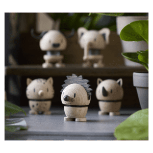 Alternative view of Hoptimist Lion, Egetræ