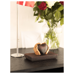 Maya Soele laerer - dimmisionsgave - gaveide - gratis gravering - personlig gave