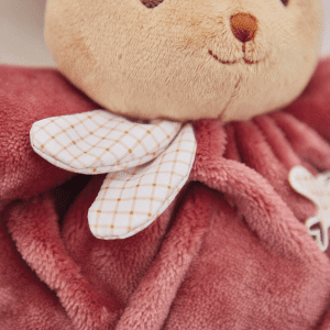 Kaloo Bloed Kaninbamse - Burgundy 17 cm - daabsgave - barselsgave pige - bamser